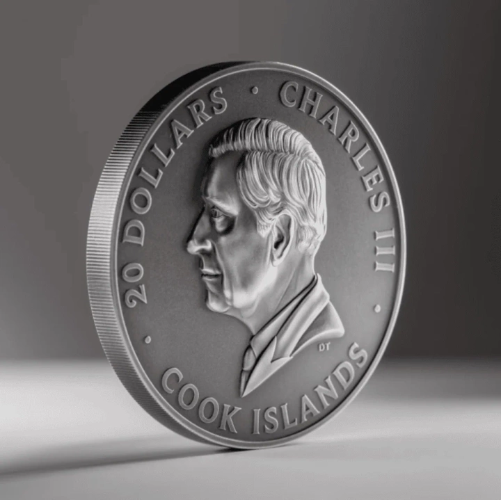 Cook Islands: Hidden Treasure – Grande Europe pozłacany 3 uncje Srebra 2025 Antiqued High Relief